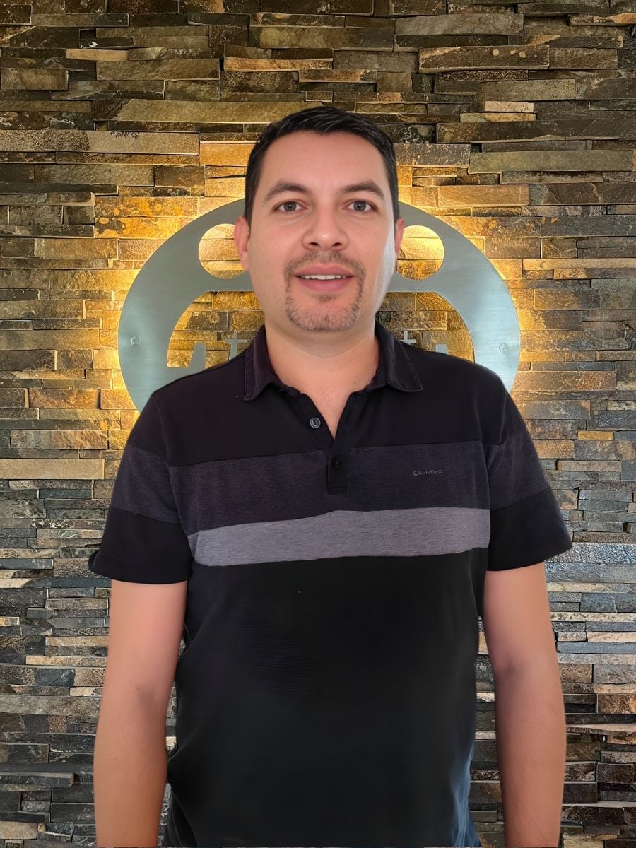 Lic. Héctor Gabriel Quezada Serna